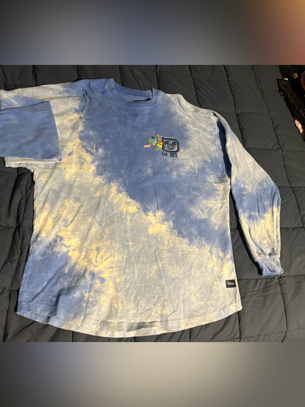 Walt Disney World Tie-Dye Blue & White Stitch Spirit Jersey